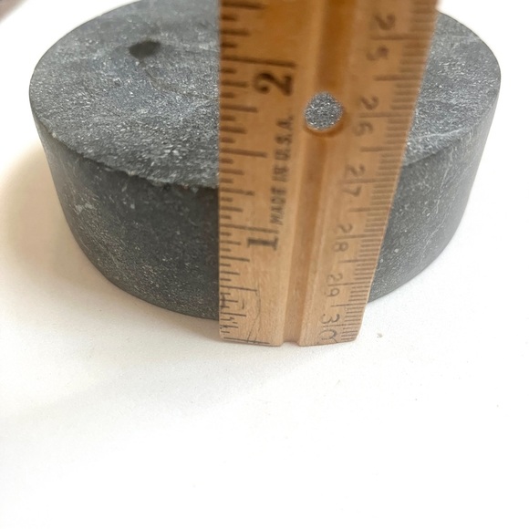 Soapstone disc - Candle Base or stand. 1.5 pound. - Picture 5 of 6